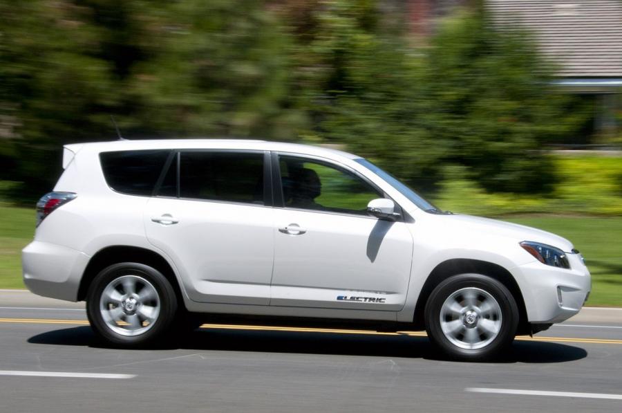  Toyota RAV4 EV 2012 года  (фото 67 из 107)